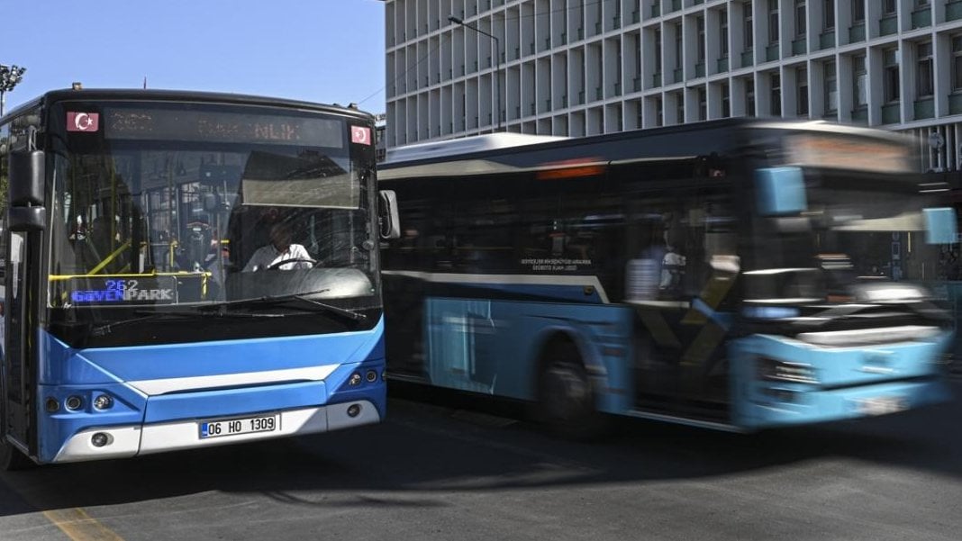 Ankara'da özel halk otobüsleri kontak kapatıyor: Mansur Yavaş 'Trafikten men edilecekler' demişti