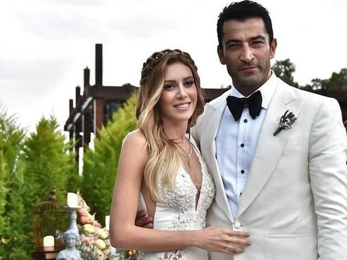 Kenan İmirzalıoğlu'nun bu halini hiç görmediniz! Kaslarıyla resmen şov yaptı, Sinem Kobal paylaştı, ortalık yıkıldı