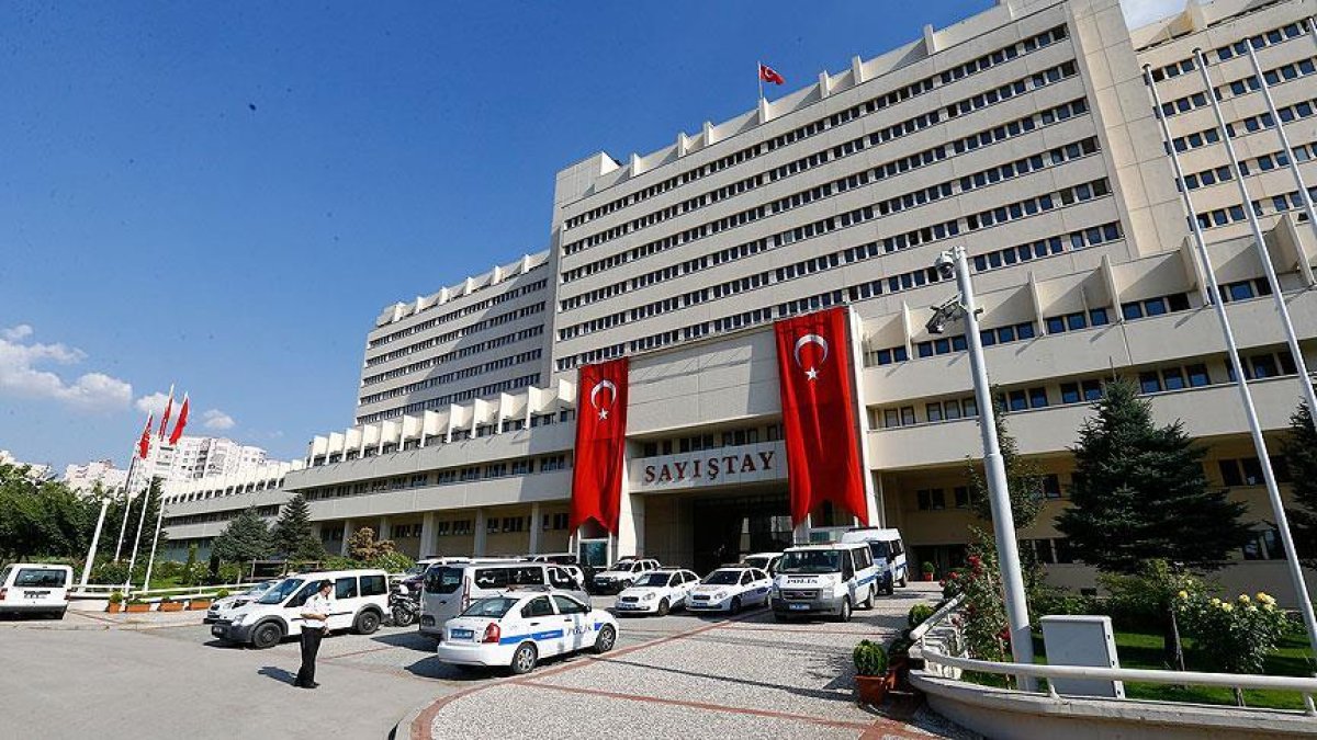 Hiç mi düzgün bir işimiz yok