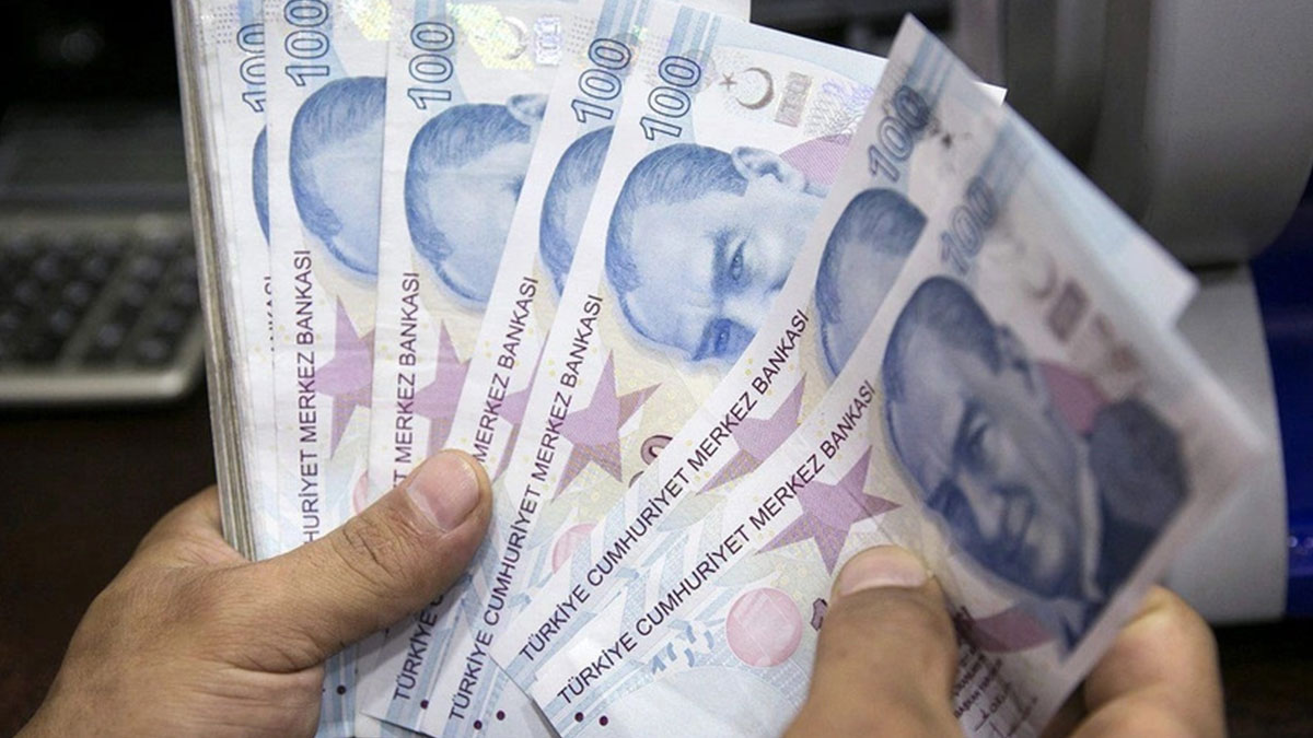 Emeklilere sevindiren haber: Refah payı veya seyyanen zam geliyor, prim-aylık dengesizliğinin gideriliyor!