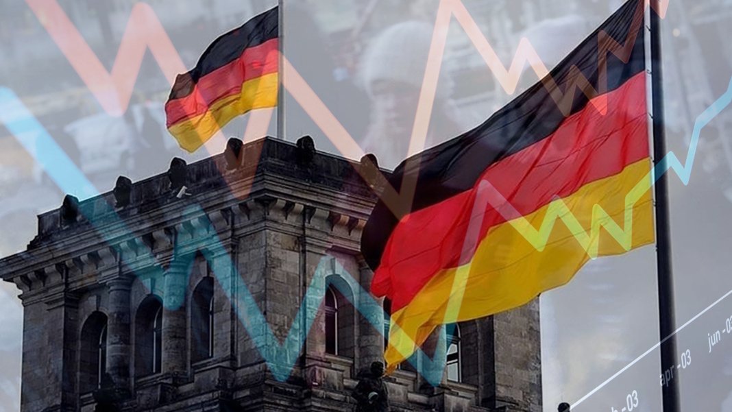 Almanya için tehlike çanları çalıyor: 4 yıldır devam eden durgunluk yerini küçülmeye bıraktı