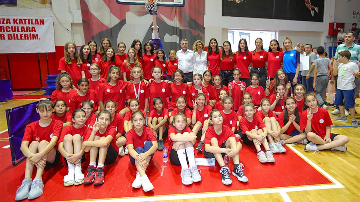 Bayraklı’da kış spor okulları kayıtları başladı