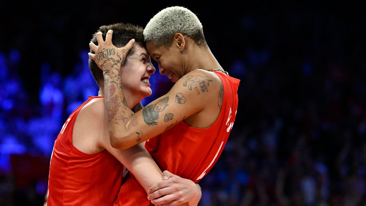 Vargas İstiklal Marşı'nı Ebrar'dan öğreniyor