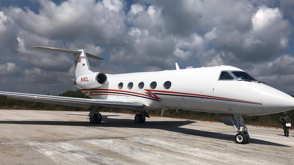 Meksika'da korkunç kaza: Biri kalkış diğeri iniş yapan iki uçak çarpıştı