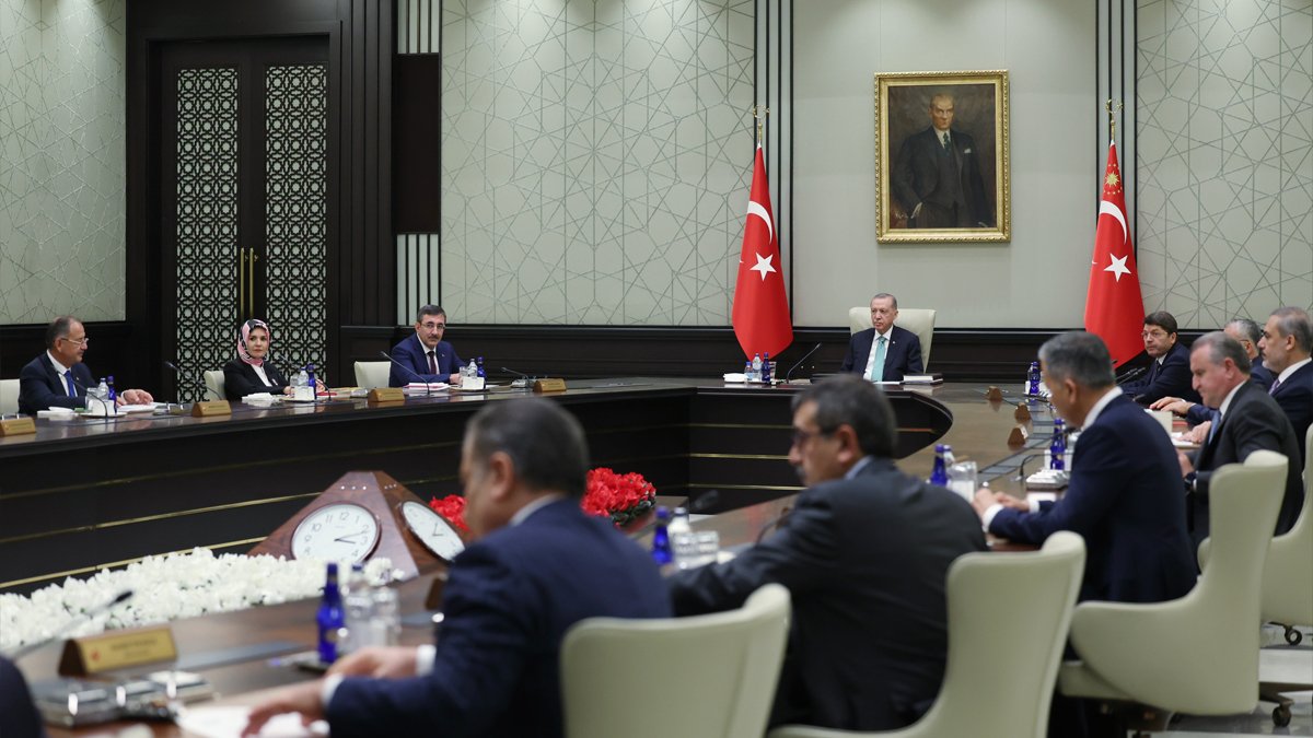 Bakanlar Toplantısı başladı