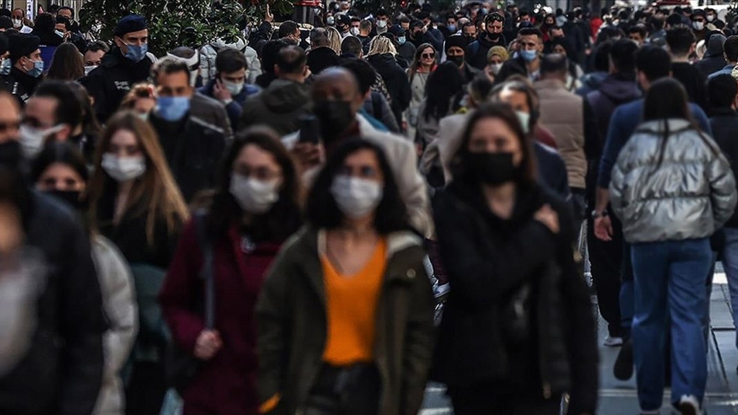 Uzmanlardan Eris varyantı için uyarı: Maske kullanımı gerekli