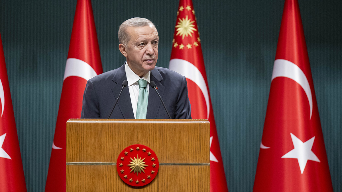 Cumhurbaşkanı Erdoğan açıkladı: Gençlere telefon ve bilgisayarlarda 5 bin 500 lira destek