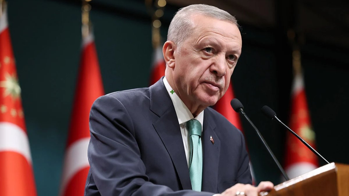 Cumhurbaşkanı Erdoğan'dan milyonlarca kişiye faizsiz kredi müjdesi! Bu fırsatı kaçıran dizlerini döver... Şartlar açıklandı