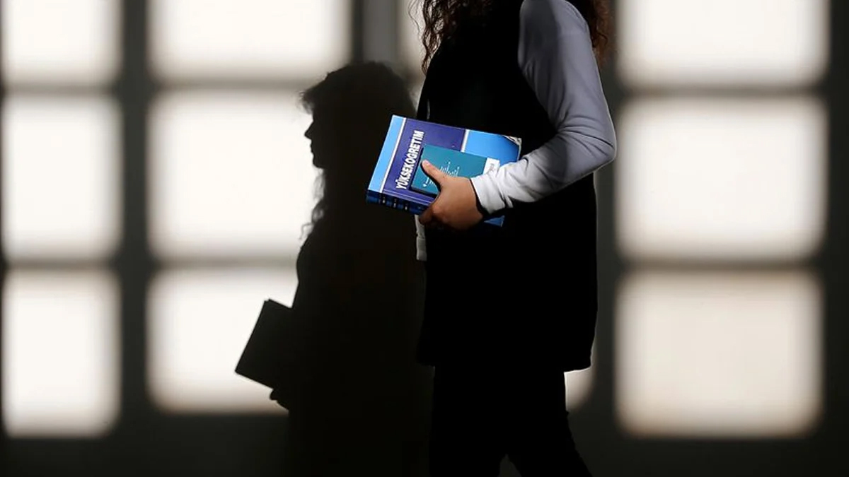 Bir üniversitenin daha usulsüzlükleri Sayıştay raporunda: Fahiş kiralar can  yakarken lojmanlar depo olmuş!