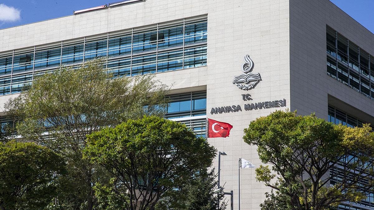 AYM'den yolsuzlukla ilgili emsal karar: Mahkemeler artık yolsuzluk iddialarının doğruluğunu araştıracak