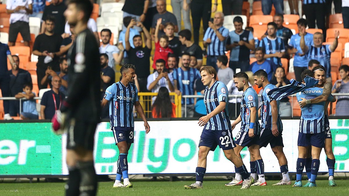 Beşiktaş, Adana'da hezimete uğradı! Tarihe geçen yenilgi: 35 yıl sonra ilk kez... Taraftarlar sinirden deliye döndü!