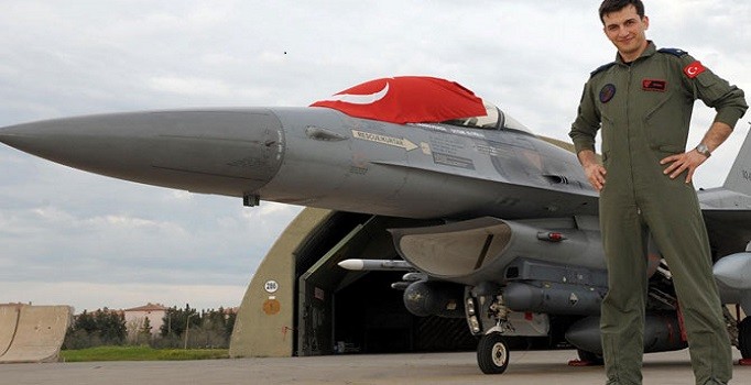 TSK FETÖ mağduru 500 pilotu geri çağırdı