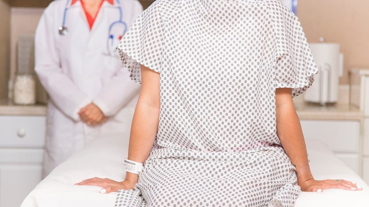 Uzmanlardan kansere 'feminist yaklaşım' çağrısı: Her yıl 800 bin kadının hayatı kurtulabilir