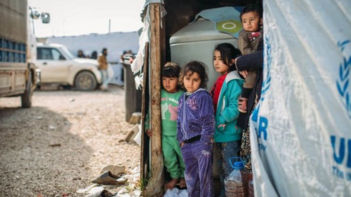 Mülteciler hükümet ve siyasetçileri eleştirdi: Almanya'nın herkese kucak açması gerek