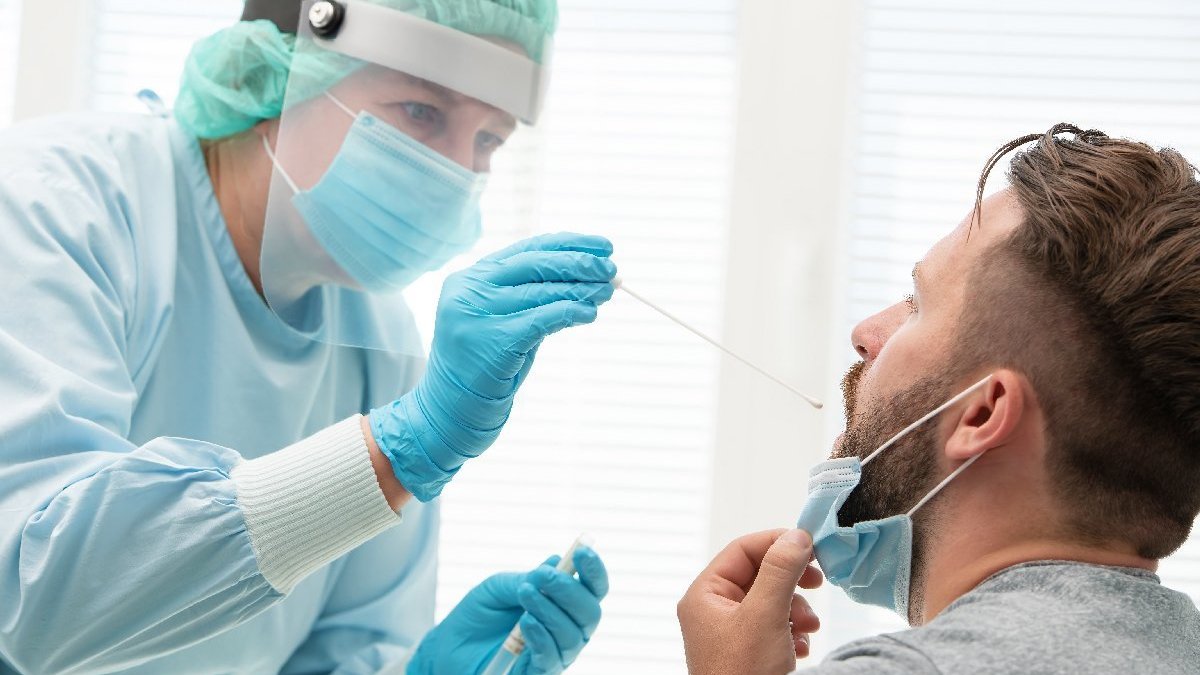 Bilim Kurulu Üyesi'nden 'Eris' açıklaması: Artık solunum yolu enfeksiyonları formuna dönüyor