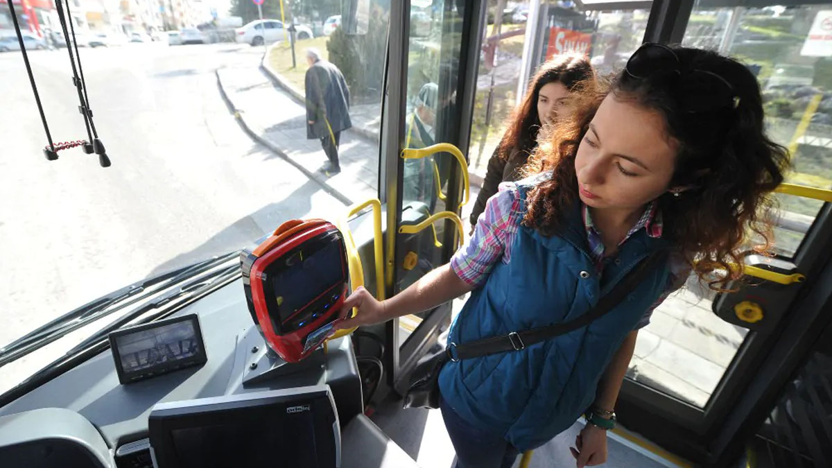 Toplu taşımaya büyük zam! Okula ve işe gidenler yandı, öğrenci fiyatları bile cep yakacak