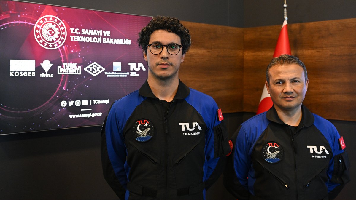 Gezeravcı ve Atasever uzay yolculuğu için hazır: Bayrağımızı yanımızda götüreceğiz