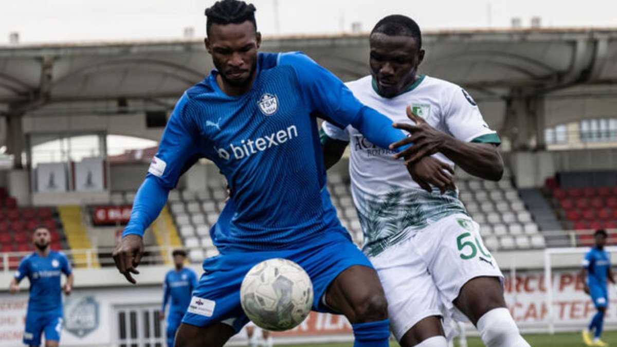 Tuzlaspor'un futbolcusu Awuku Gana'da rehin kaldı!