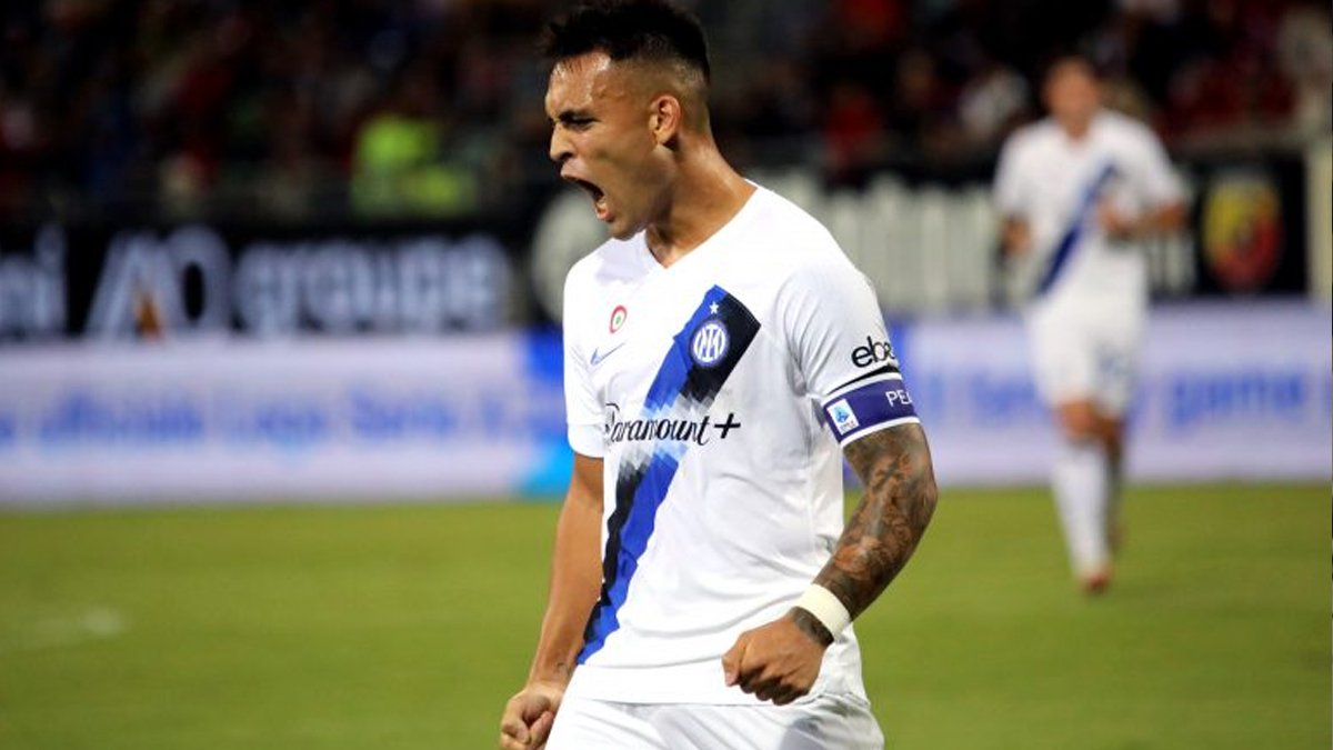 Inter yoluna dolu dizgin devam ediyor