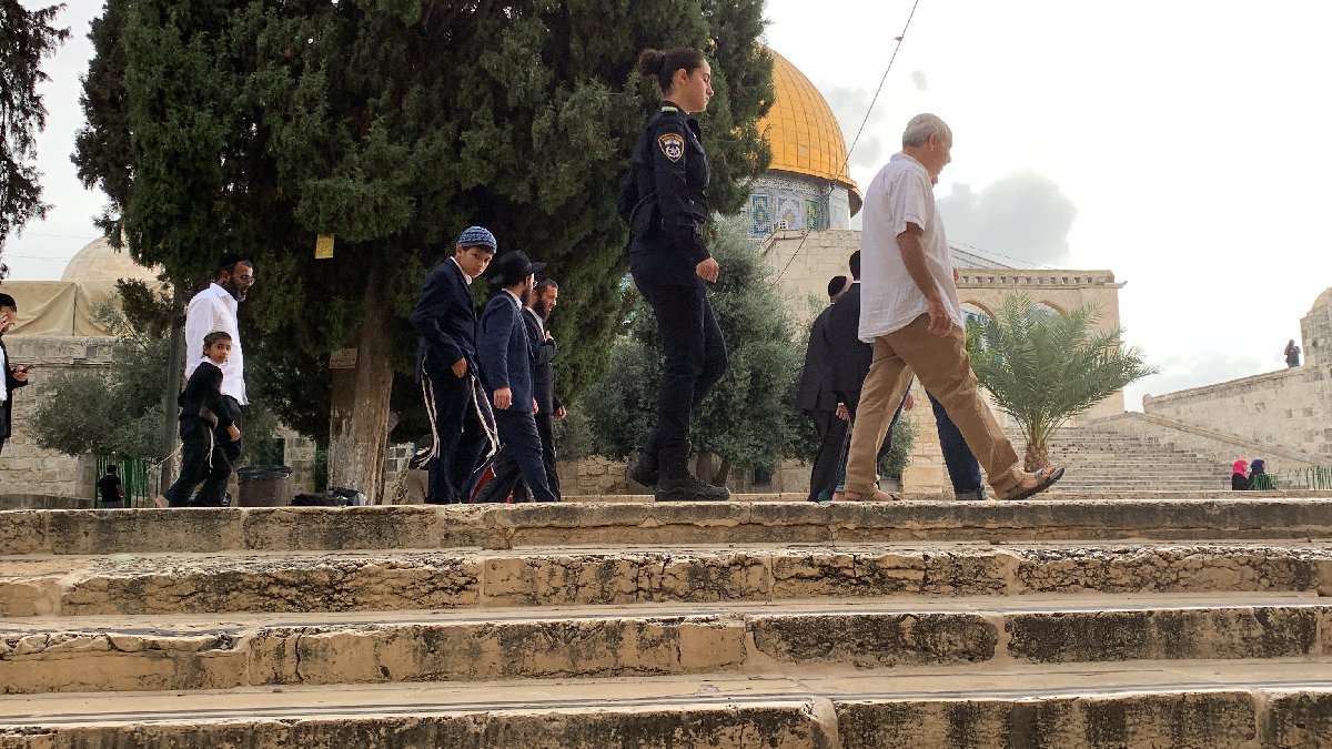 Bu kez ‘Sukot Bayramı’ bahanesi: Yüzlerce Yahudi Mescid-i Aksa'yı bastı