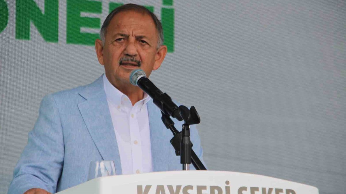 Özhaseki'den bombalı saldırıya tepki: O köpekleri toprağa gömeceğiz