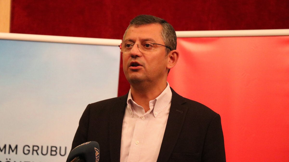 Özgür Özel görevini fiilen bıraktığını açıkladı