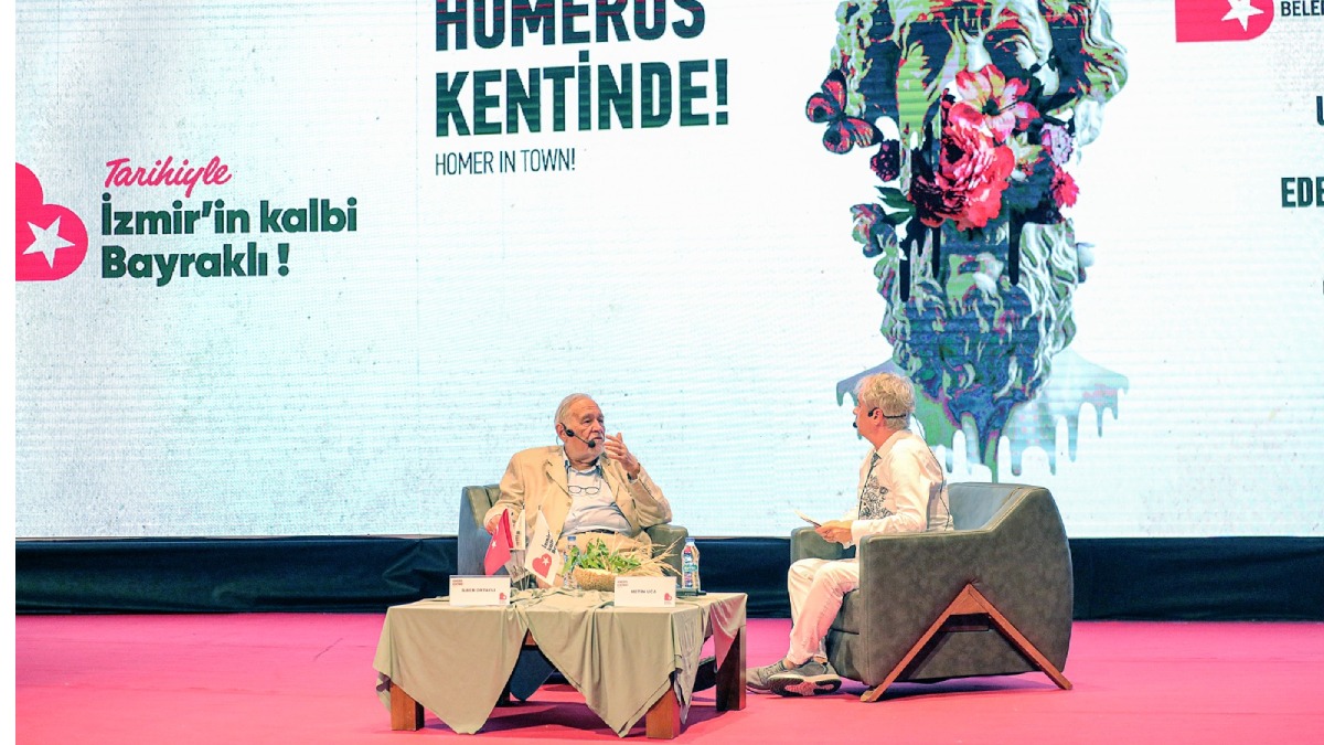 İlber Ortaylı ve Metin Uca Bayraklılılarla buluştu