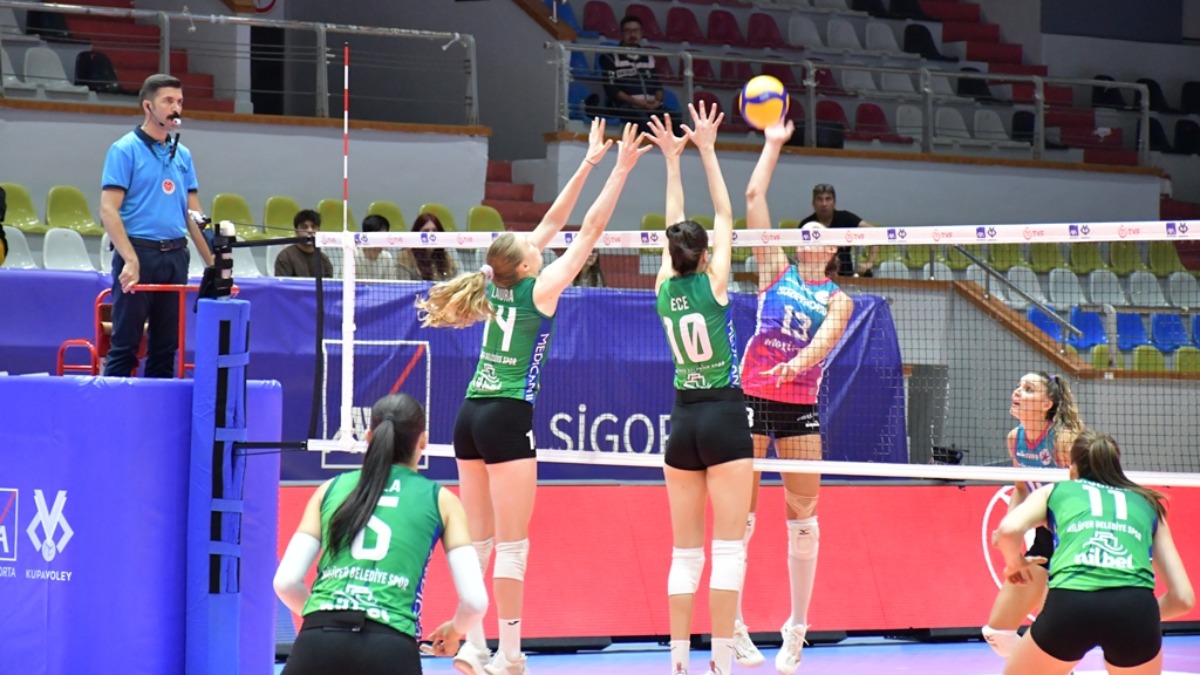 Nilüfer çeyrek final biletini kaptı