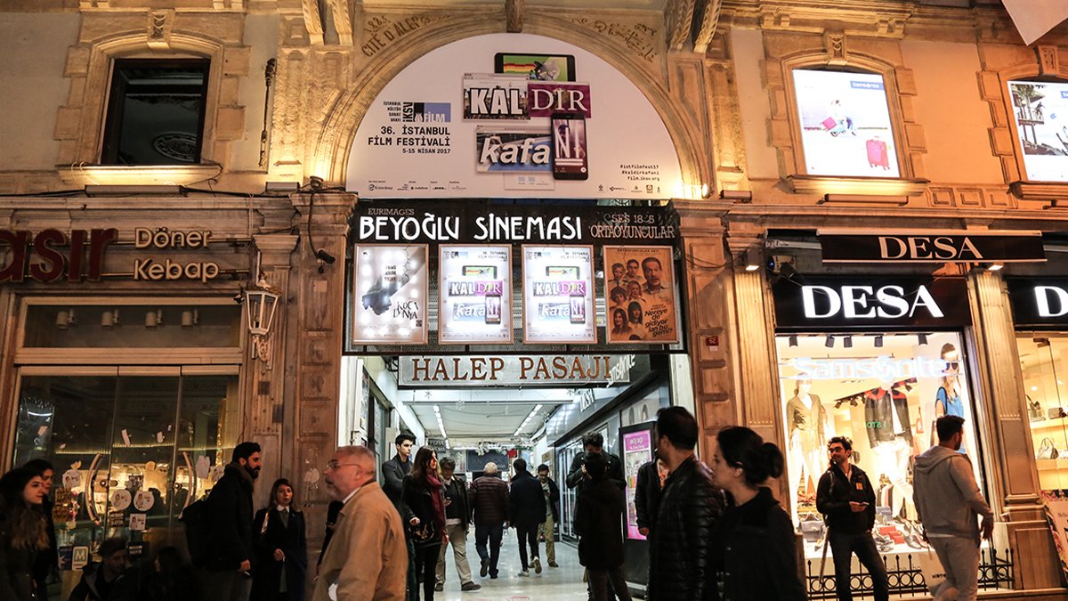 İBB 'efsane dönüyor' diyerek duyurdu: Beyoğlu Sineması yarın kapılarını açıyor