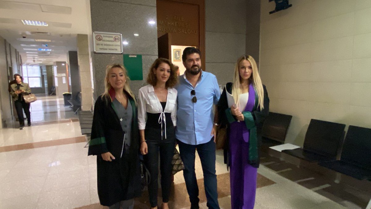 Nagehan Alçı ve Rasim Ozan Kütahyalı boşandı