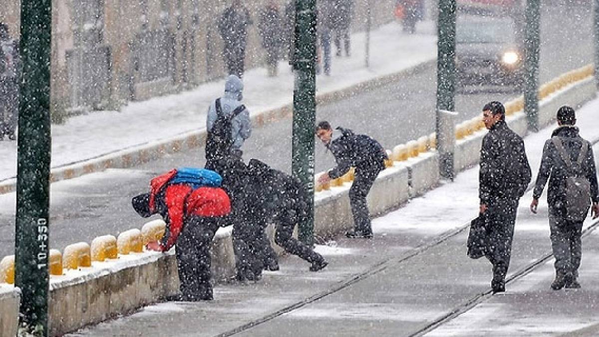 Okullara yağmur tatili! 6 Ekim tarihine kadar okullara ara verildi: Çalışan veliler kara kara düşünüyor