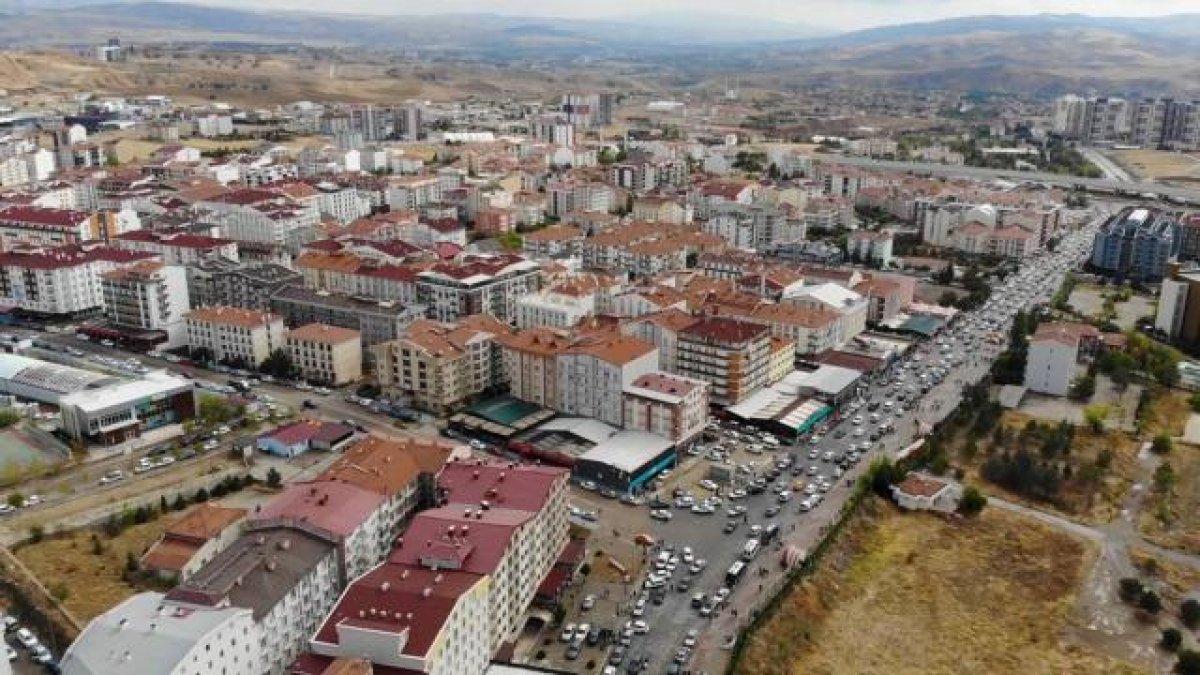 Hem öğrenci hem veliler o ilimize akın etti! Nüfus 3 katına fırladı… Kiralar 3 bin lira