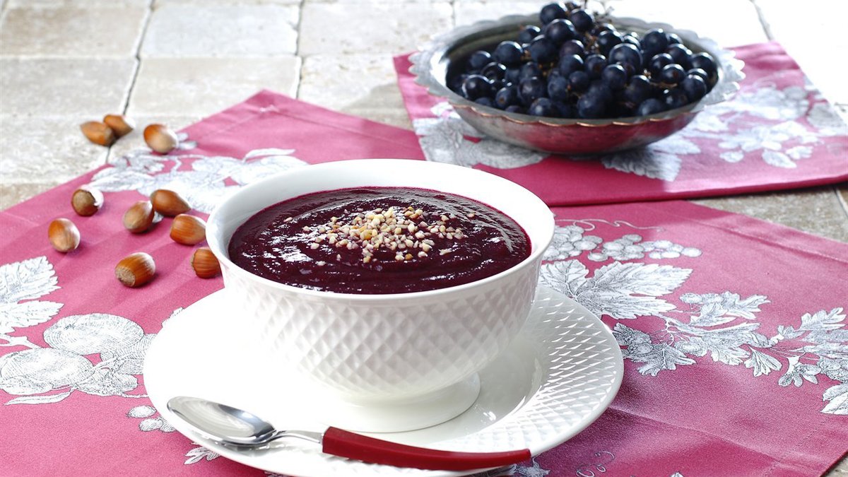 Karadeniz tatlısı pepeçura laz böreğinin bile papucunu dama atacak! İşte üzümle yapılan meşhur tatlı