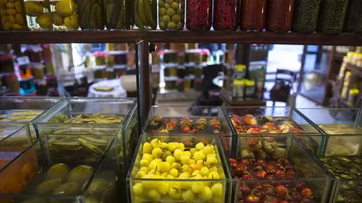 Turşu yapmayı bir de böyle deneyin! 50 yıllık ustasından Çubuk turşusu tarifi: Sadece 2 püf noktası var