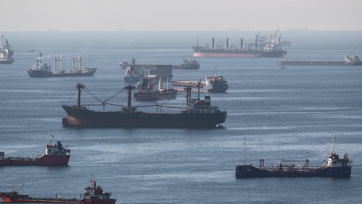 'Rusya Karadeniz'deki sivil gemileri hedef alacak' iddiası
