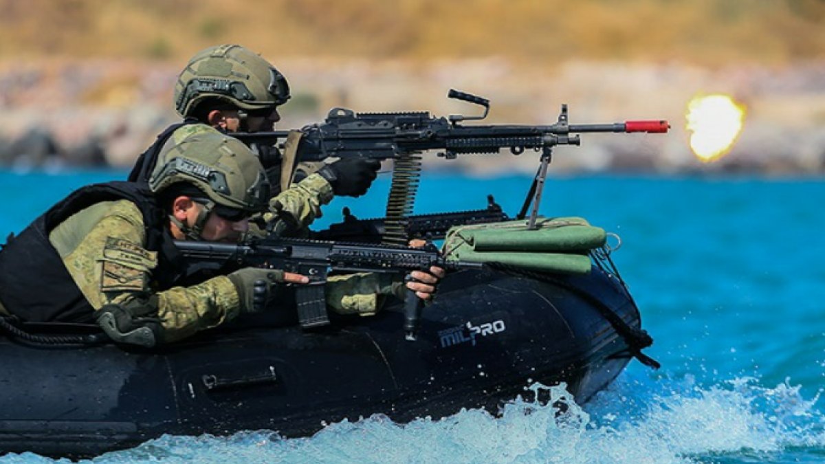 Sat Komandosu Nasıl Olunur? İşte Adım Adım Rehberi