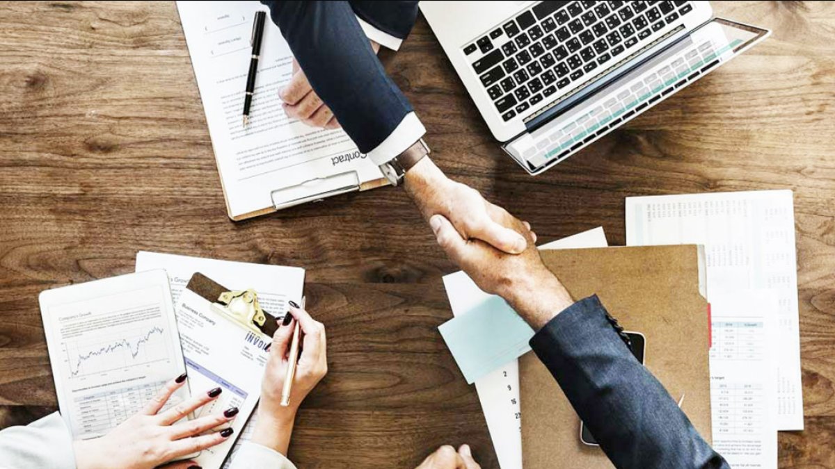 Uzlaştırmacı Nasıl Olunur: Sorunları Çözmede Bir Usta Olma Rehberi