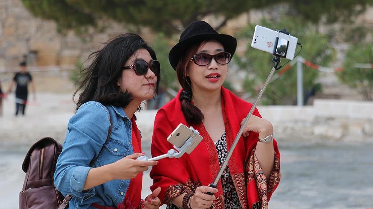 Çin'de turizm yıllar sonra Kovid-19 öncesi seviyelere çıktı