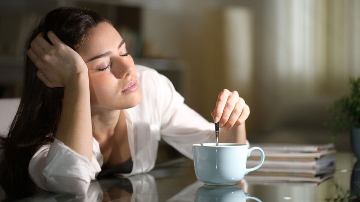 Selülitin nedeni meğer kahveye koyup içtiğimiz bu maddeymiş! Uzmanlar uyardı, iç organları tahrip ediyor