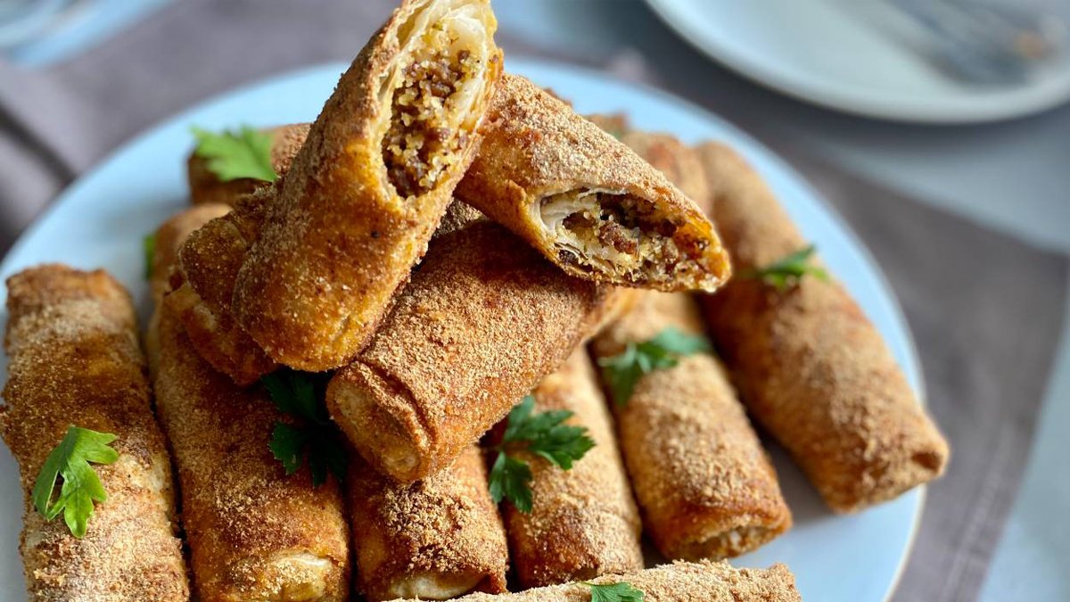 Avcı böreği eşinizi kalbinden vuracak! Çıtır çıtır tadıyla bayatlamıyor bile: İşte nefis avcı böreği tarifi