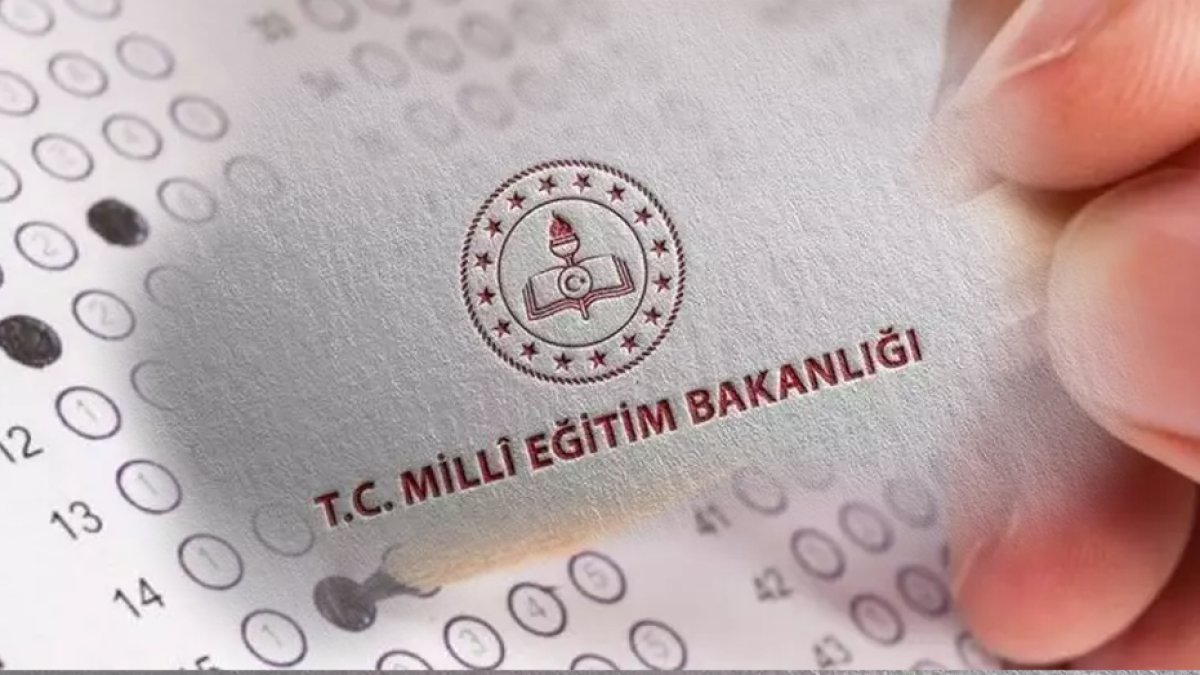 Veliler dikkat o gün geldi! Sınav sistemi değişmişti, Milli Eğitim Bakanlığı örnek soru kitapçığını yayımladı