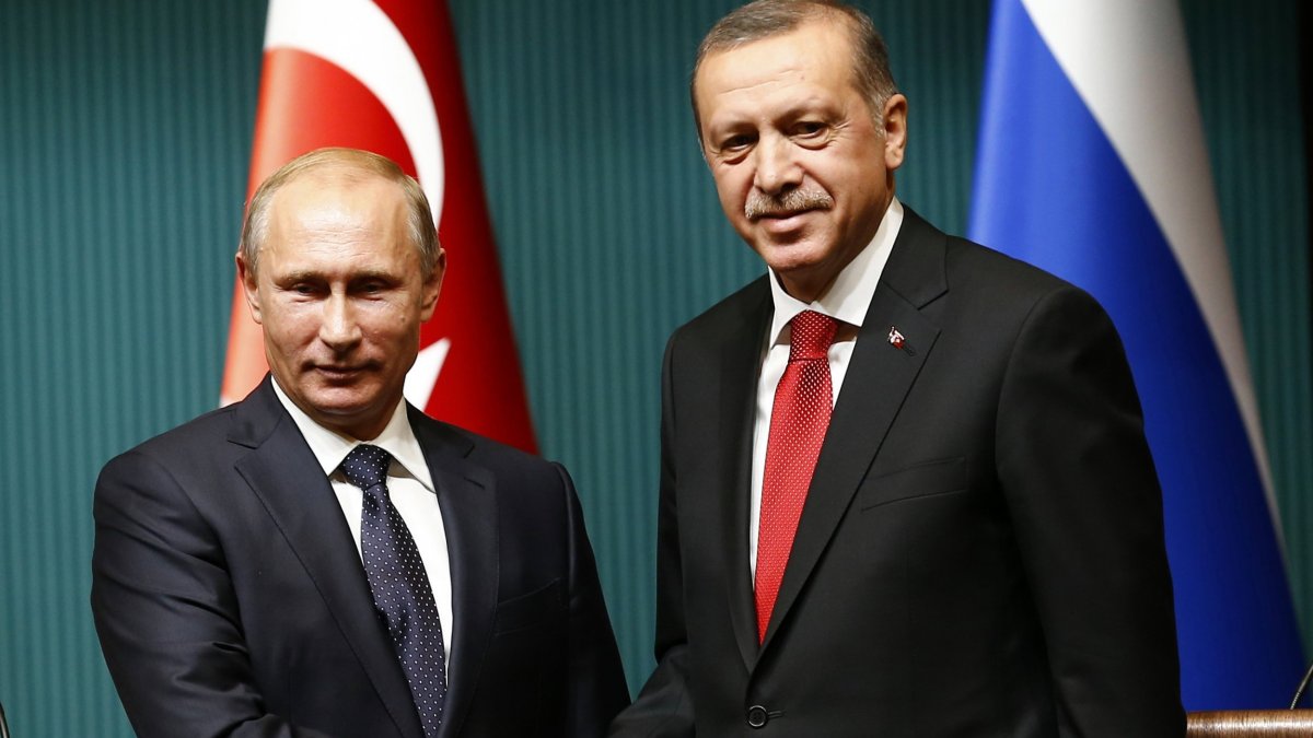 Erdoğan, Putin ile İsrail-Filistin krizini görüştü: Sivil ölümler kaygı verici