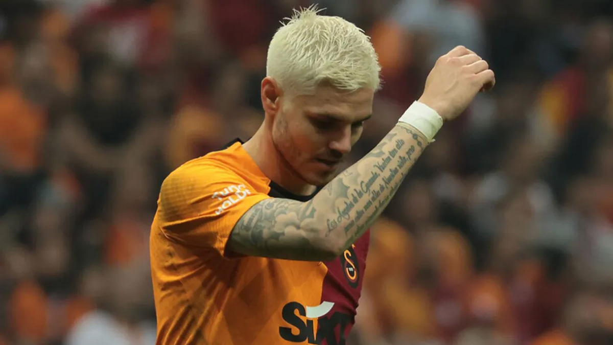 Mauro Icardi uçakta sinirden saçlarını yoldu! İspanyol basınından bomba iddia, o haberi öğrenen Icardi kıyameti kopardı