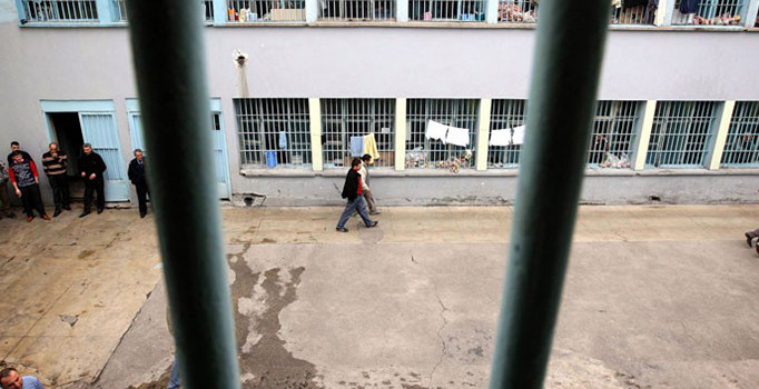 FETÖ tutuklanan ve gözaltına alınanlar için gardiyanlara infaz talimatı verdi