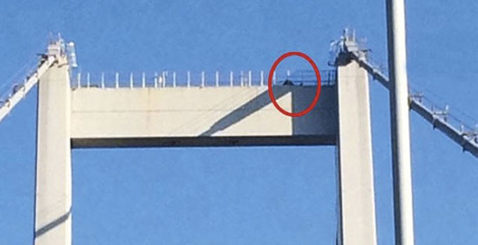 Boğaziçi Köprüsü’nün tepesindeki sniper kimi koruyordu?