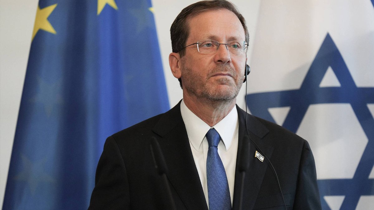 İsrail Cumhurbaşkanı 'sivil ölümleri' sorusuna sinirlendi: Kendimi savunma hakkım yok mu?