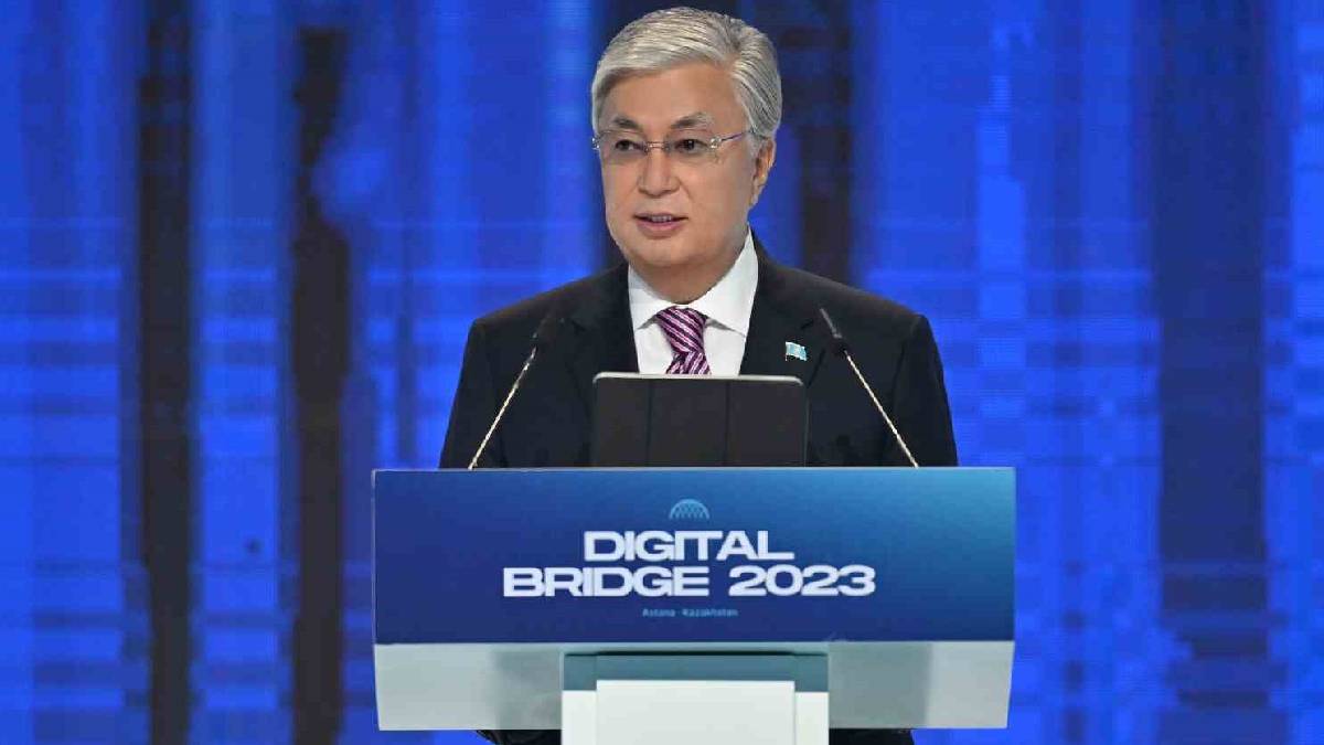 Kazakistan lideri Tokayev’den ‘yapay zeka’ açıklaması: Gelişimimizde önemli rol oynayabilir
