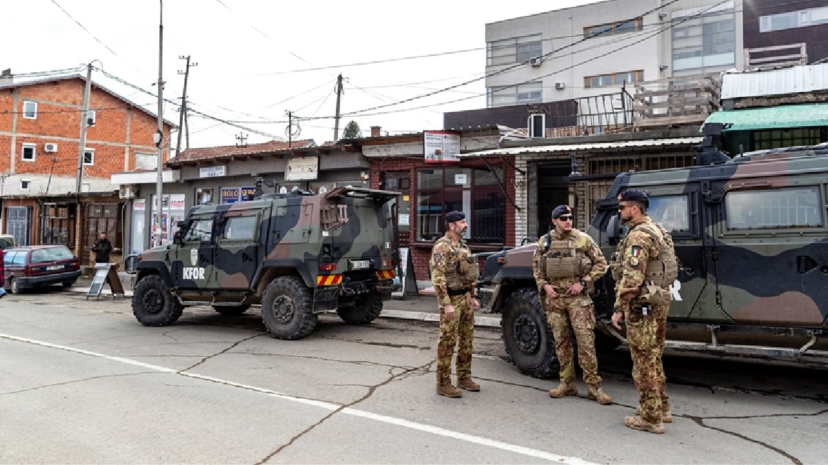 NATO’dan Kosova'ya takviye kuvvet