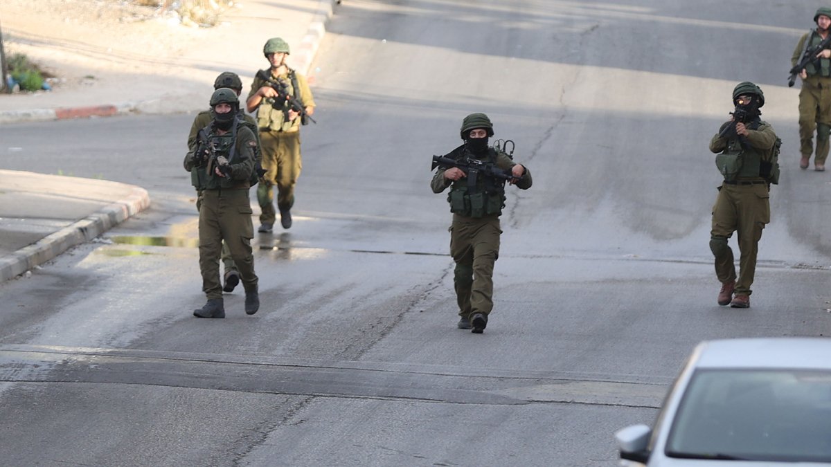 İsrail'in saldırılarında Batı Şeria'da öldürülen Filistinlilerin sayısı 56'ya yükseldi