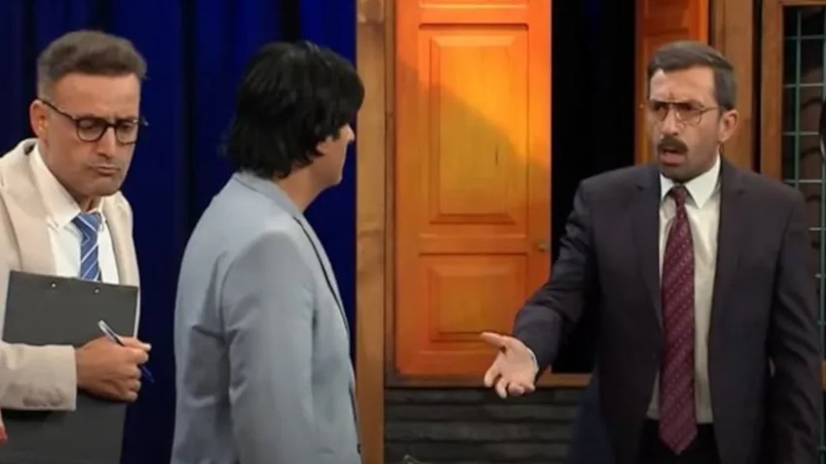 Güldür Güldür’ün ‘CHP'de değişim’ skeci kırdı geçirdi